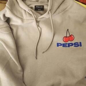 Pepsi Wild Cherry Vintage Style Graphic Hoodie Grey size Medium